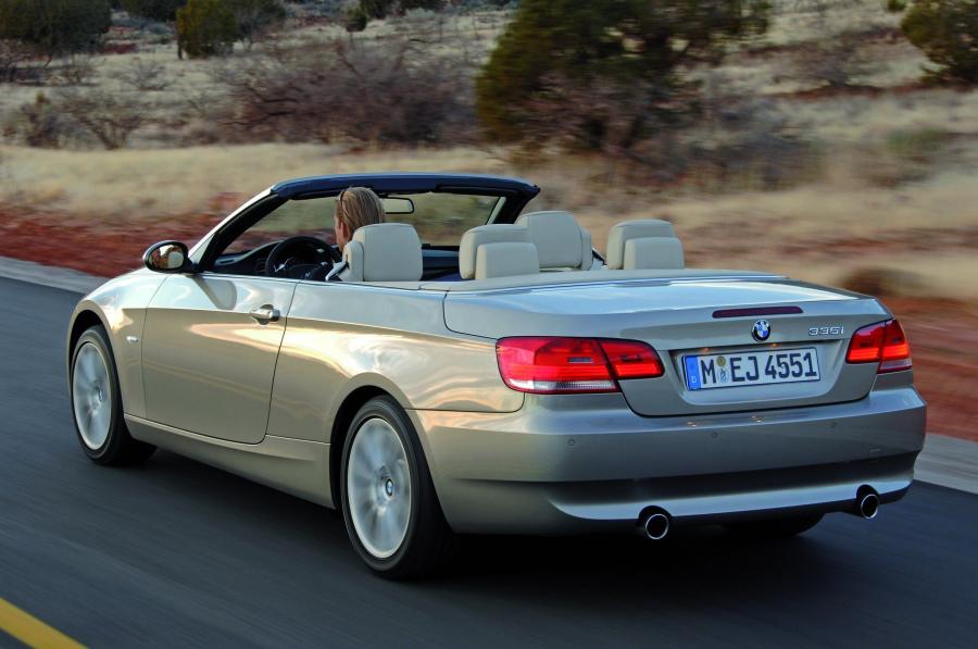  BMW 3-Series Convertible 2007 года  (фото 138 из 239)